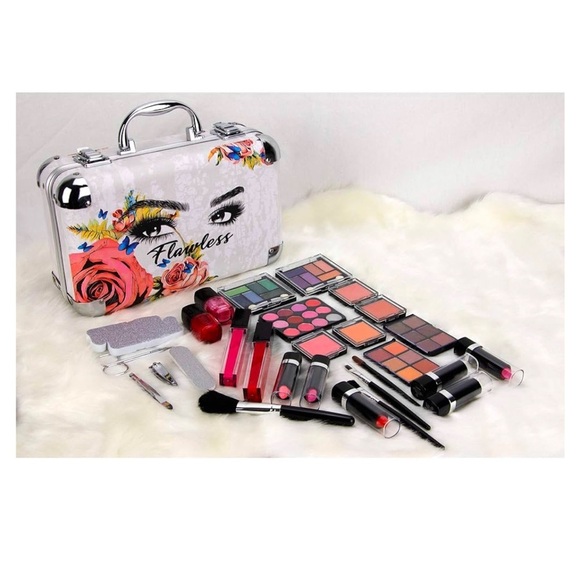 Ver Beauty 6pcs Makeup Gift Set With Extendable Trays and Mirror,Flawless, White - Picture 2 of 5